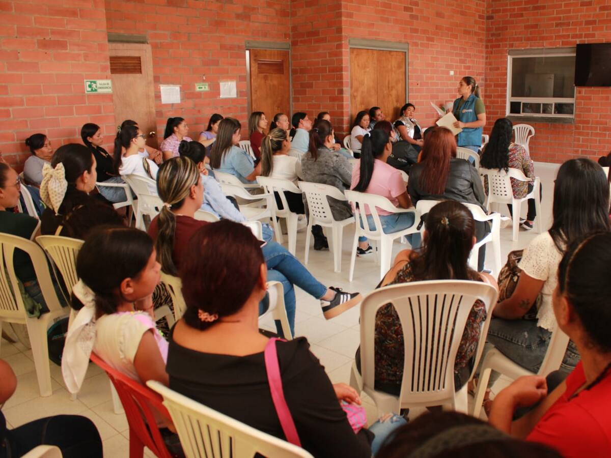 Cerca de 80 niños de un CDI tienen brote de la Enfermedad de Manos, Pies y Boca en Riosucio, Caldas