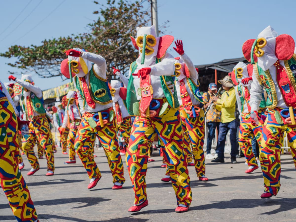 ¿Qué es la Batalla de Flores y por qué es el evento más famoso del Carnaval de Barranquilla?