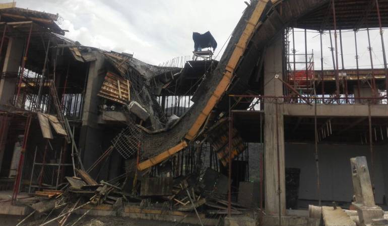 Las obras de construcción se reanudaron con estrictas medidas de seguridad