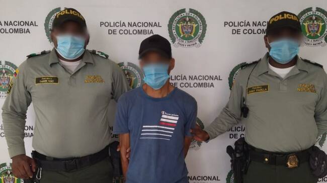 El hombre fue sorprendido con 31 dosis de marihuana en el sector de Playa Hollywood del barrio Bocagrande