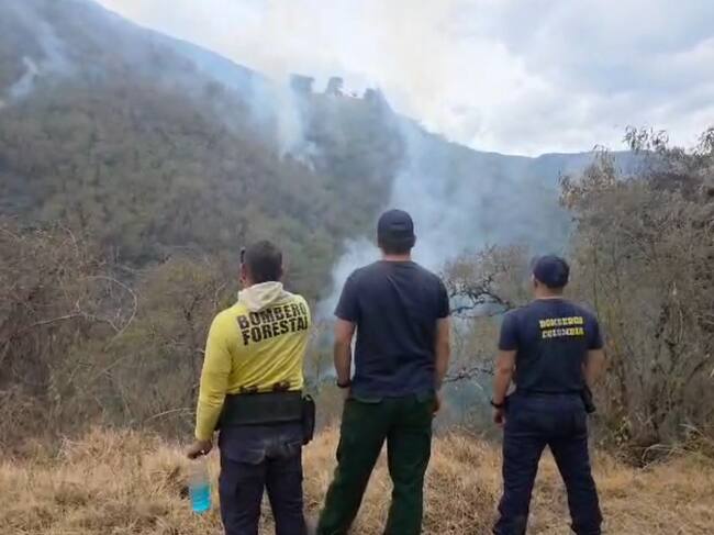 Incendio forestal el zona rural del municipio de Buga / Foto: Gobernación del Valle del Cauca