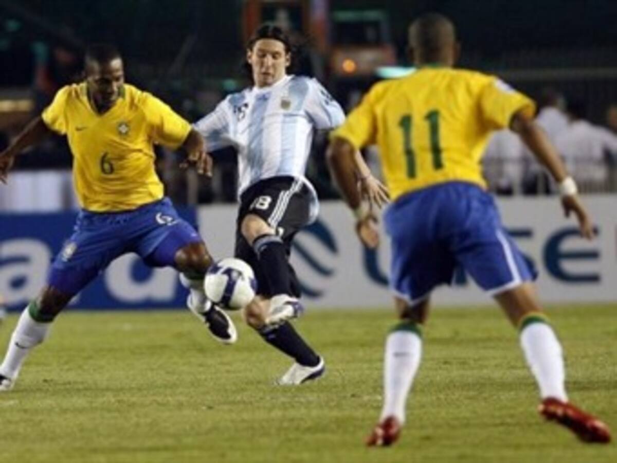 Argentina-Brasil, Messi-Kaka o Tévez-Robinho