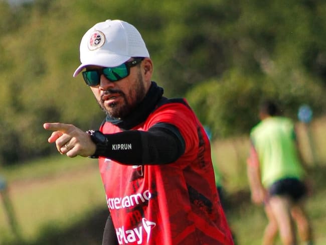 Nelson Flórez reveló que ya tiene varios nombres en carpeta para reforzar al Cúcuta Deportivo