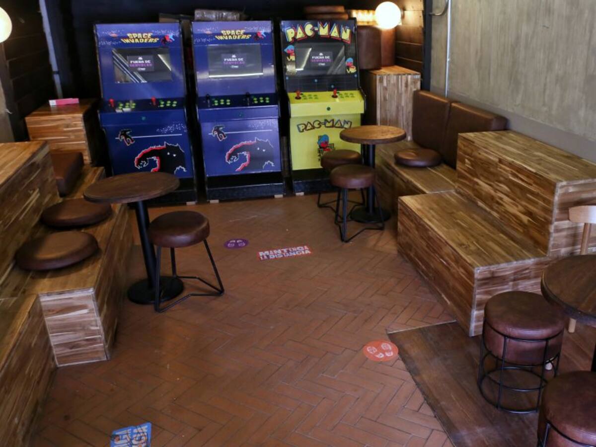 Cierran bares en Pereira por venta de licor tras cambiar de actividad