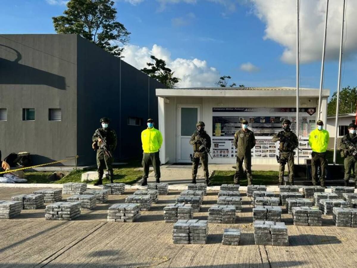 Cayeron dos cargamentos de 3,3 toneladas de cocaína en Chocó y Buenaventura