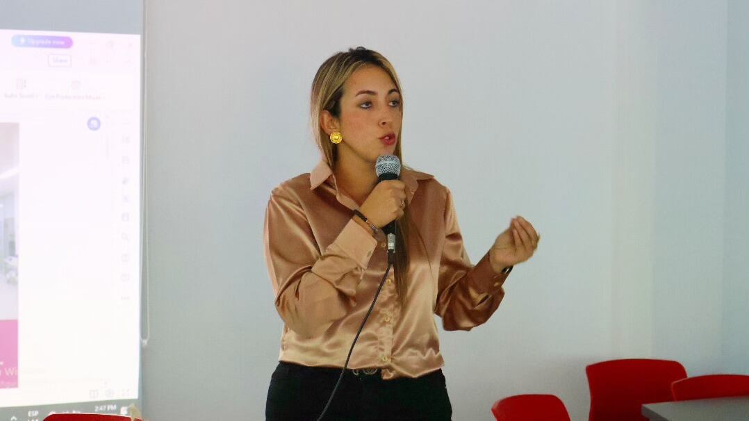Diana Carolina Velásquez, gerente de la red de salud de ladera / Foto: Cortesía para Caracol Radio