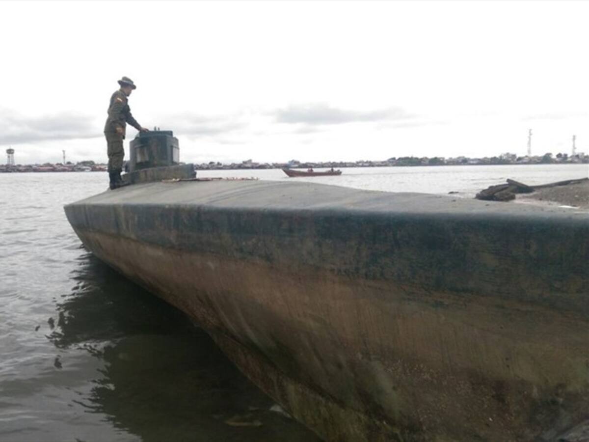Decomisan semisumergible del narcotráfico en Nariño