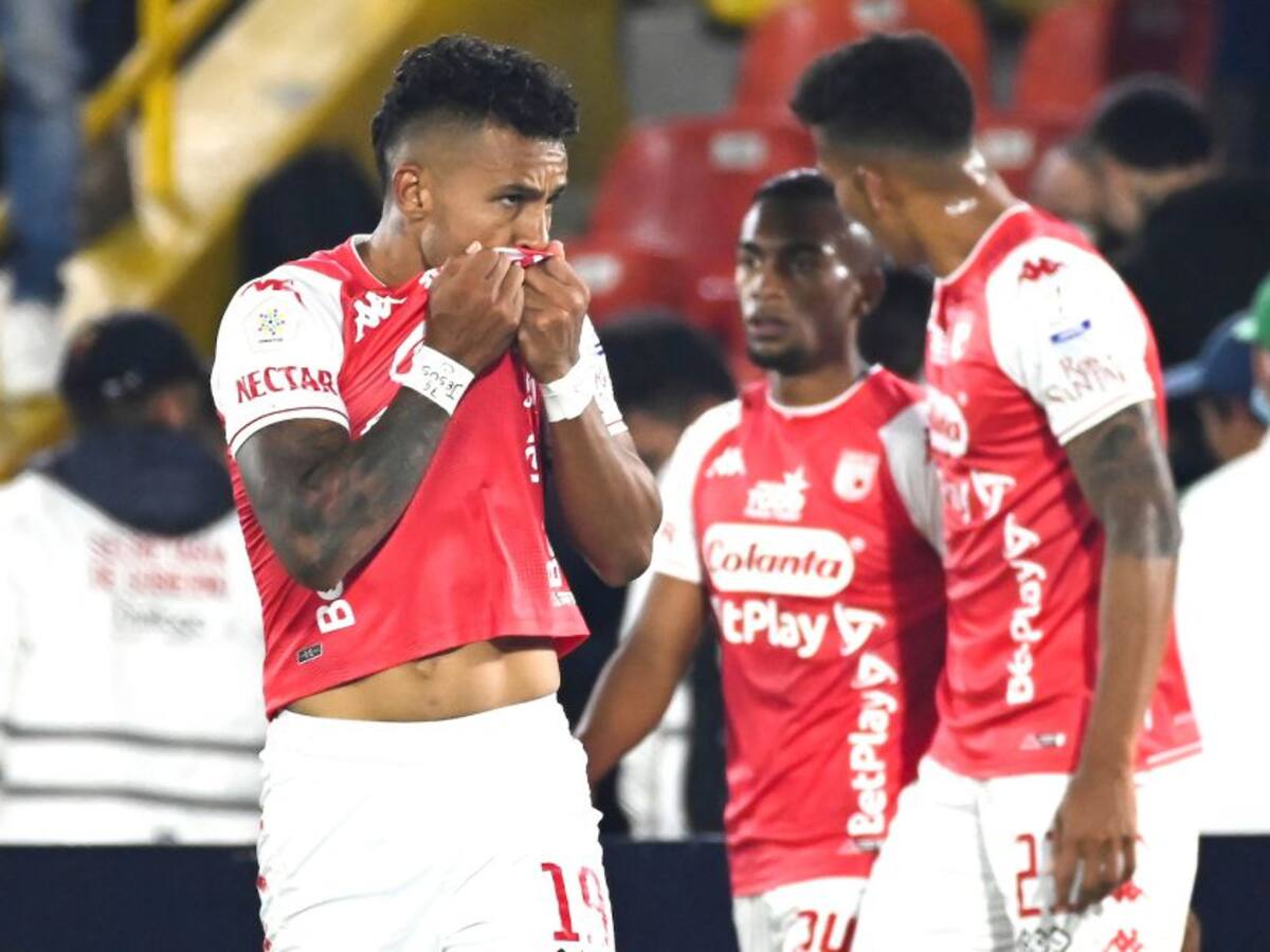 Wilson Morelo salió a pedir perdón por la eliminación de Santa Fe