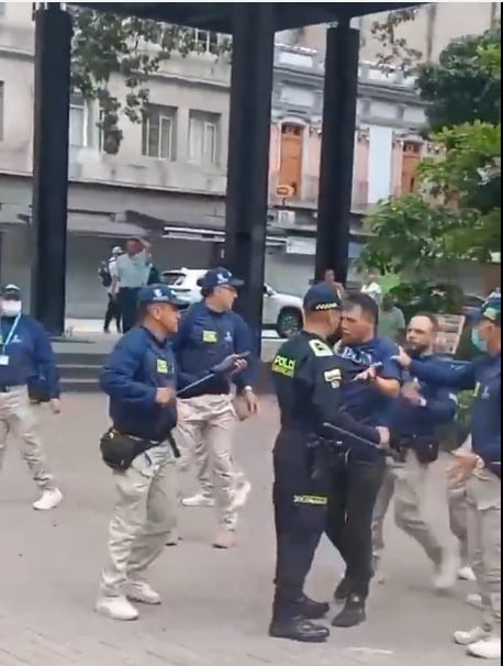 Abren indagación previa a Gestotores de Convivencia de la alcaldía de Medellín