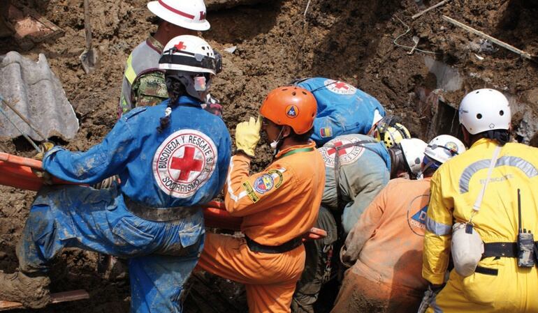 Además el sistema está integrado con el 123 de emergencias, para que se puedan realizar llamadas desde la aplicación.