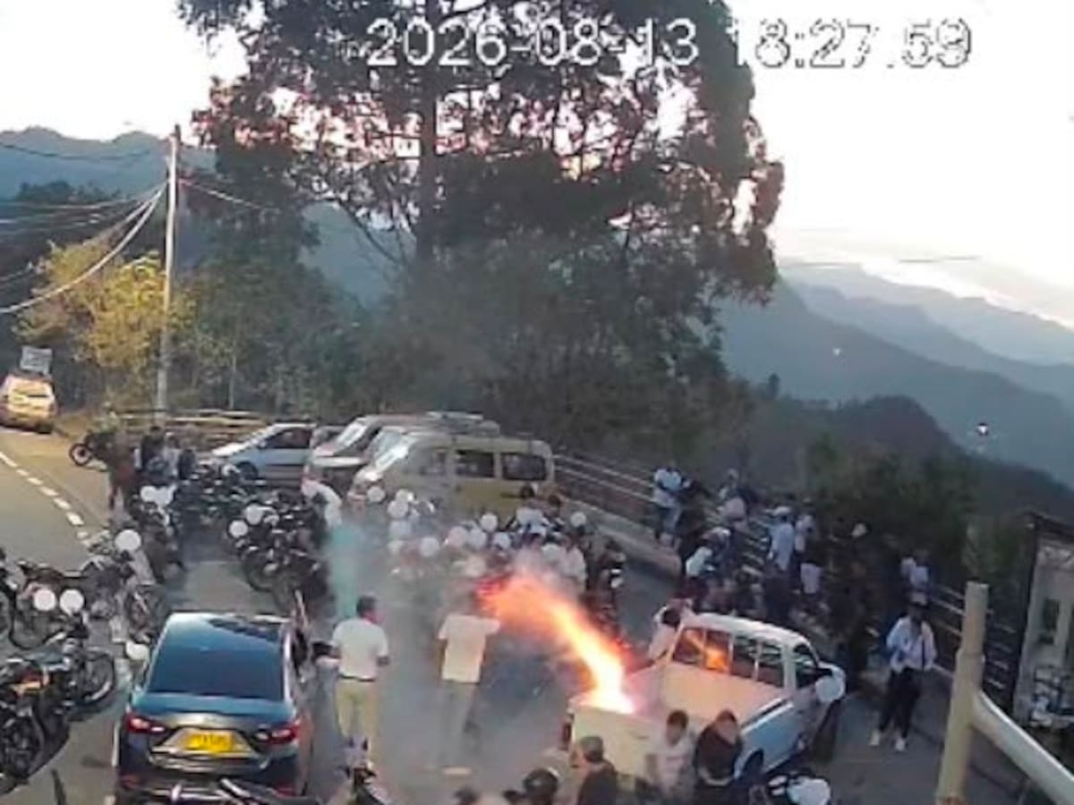 VIDEO|Incendio en La Vega por manipulación de pólvora causó pérdida total de una vivienda
