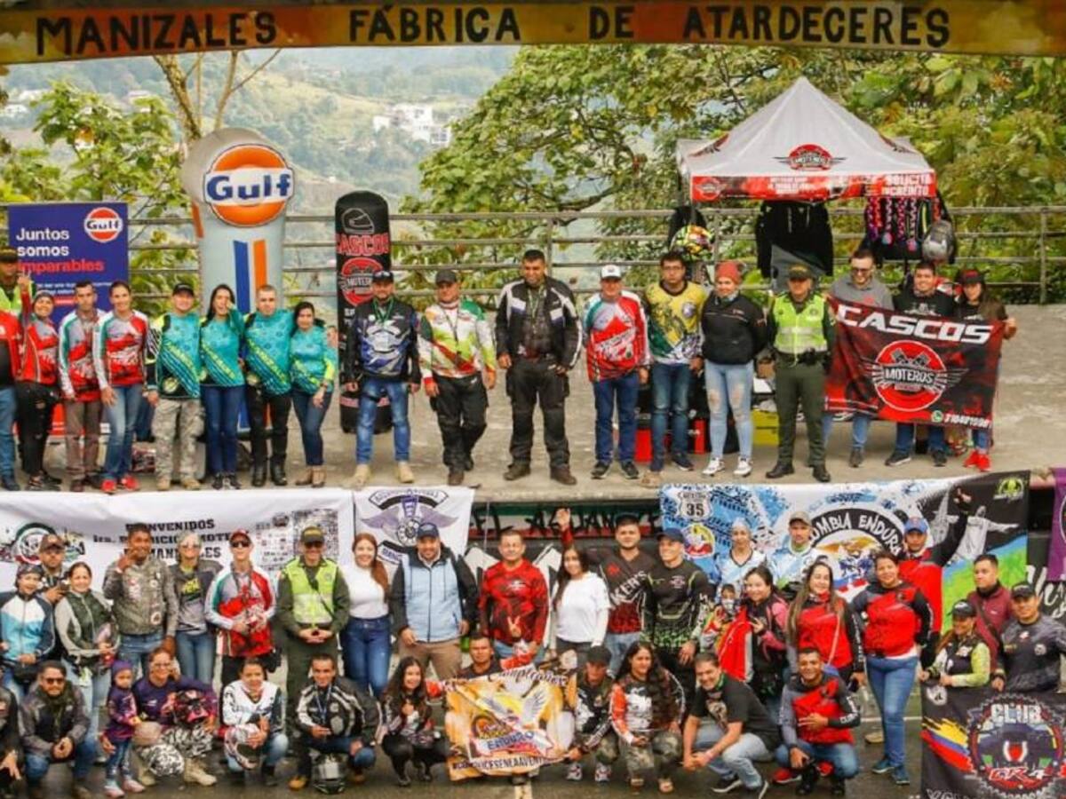 Secretaría de Movilidad recibe a moteros en Chipre
