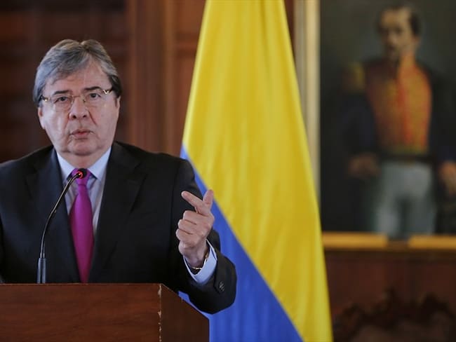 Gobierno espera que el embajador Alejandro Ordóñez rectifique: canciller