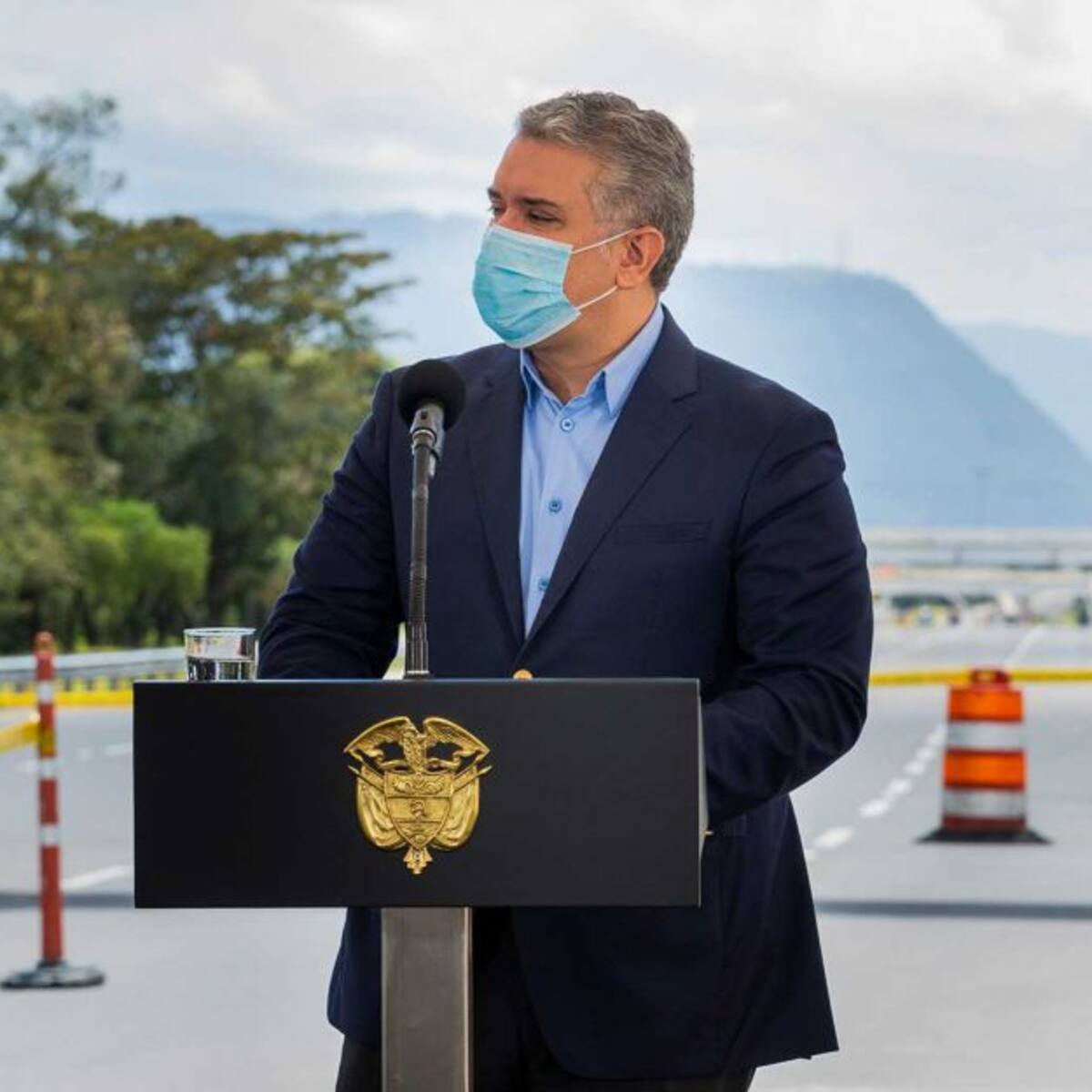 Duque entregó obras de ampliación de la Autopista Norte