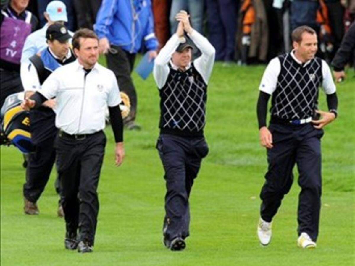 McDowell consigue el punto final y le da la victoria a Europa en la Ryder Cup