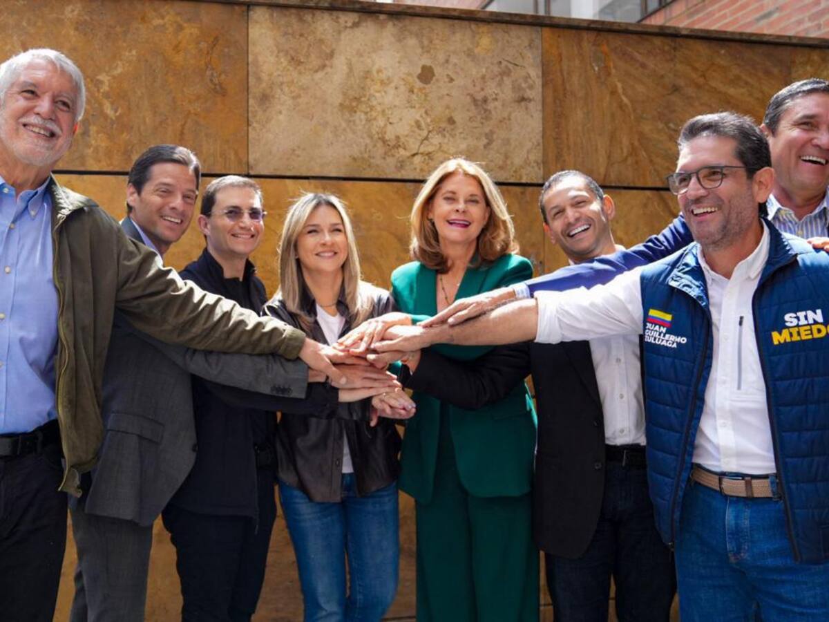 Nuevo encuentro de precandidatos de centroderecha: Pinzón, Gaviria, Galán, Luna y Cardenas invitados