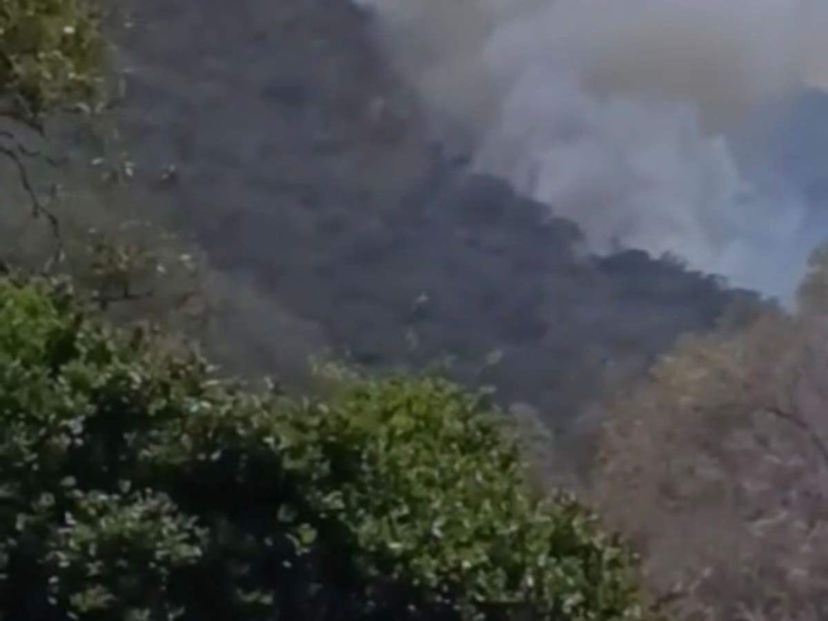 Sigue activo incendio forestal en zona rural entre Buga y El Cerrito