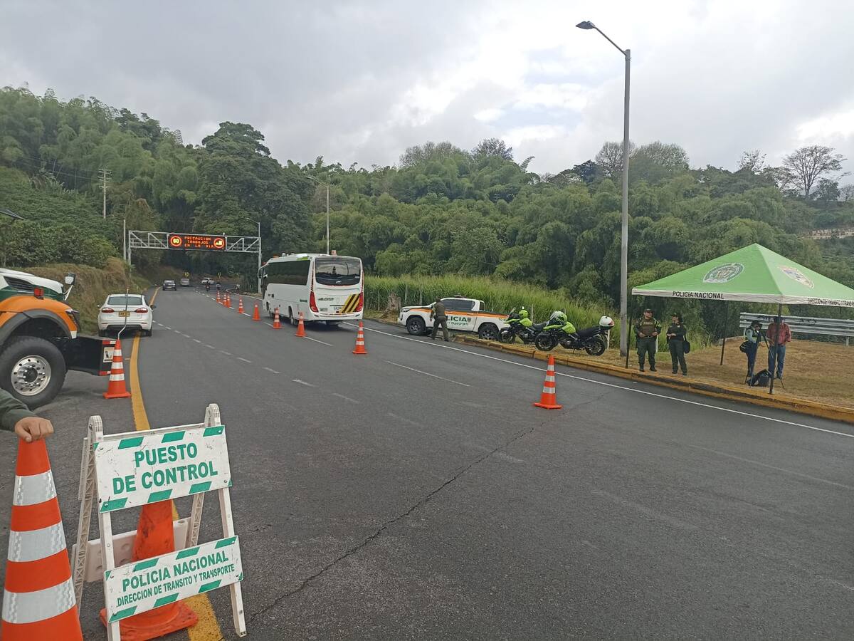 40.000 Vehículos se espera que transiten por las vías del Quindío este fin de semana