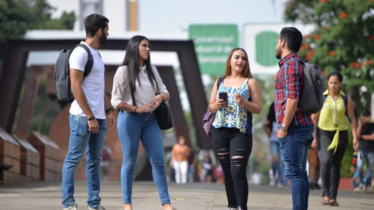 Molestia de estudiantes de la UIS por posible aumento en el precio de la matrícula