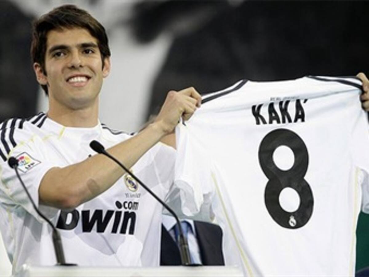 Presentación del brasileño Kaká desborda el entusiasmo y las previsiones en Madrid