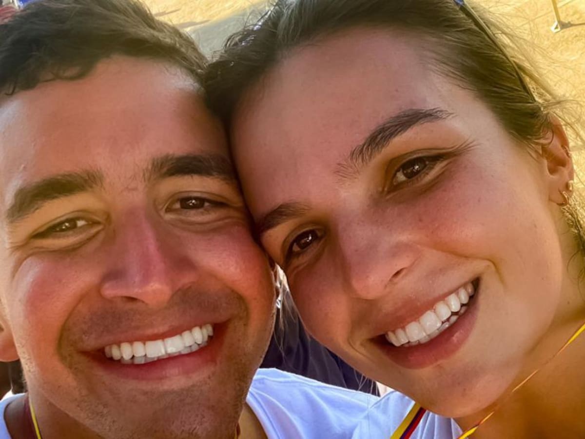 Atletas Colombianos alegran la navidad de los niños de Guapi con bicicletas