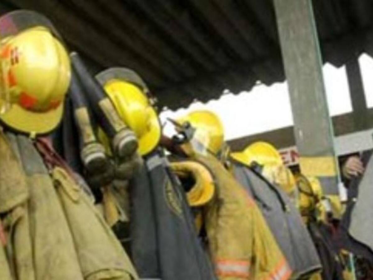 Controversia en La Virginia por recursos para contratar bomberos