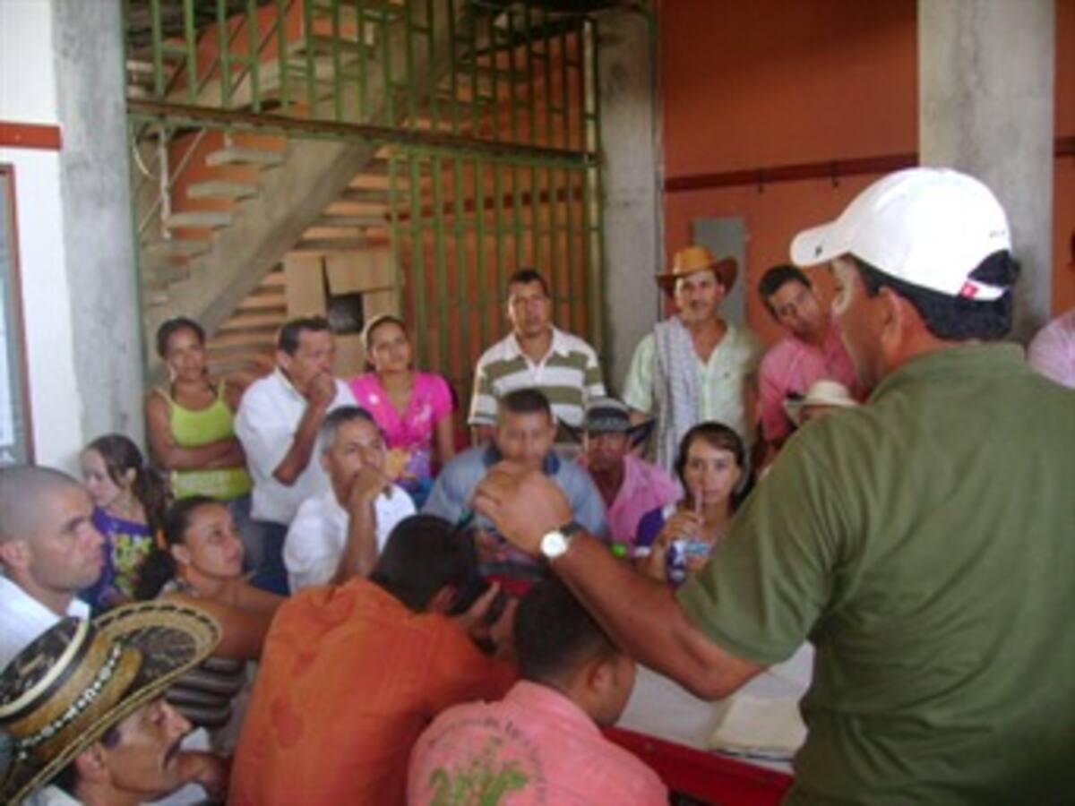 Campesinos de Antioquia piden seguridad para participar en marcha del martes por la paz