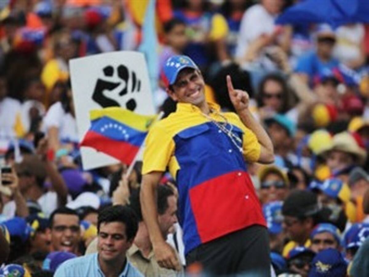 Los venezolanos deben votar por el futuro: Henrique Capriles