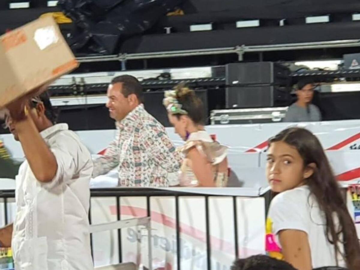 Exgobernador investigado por PAE goza del carnaval