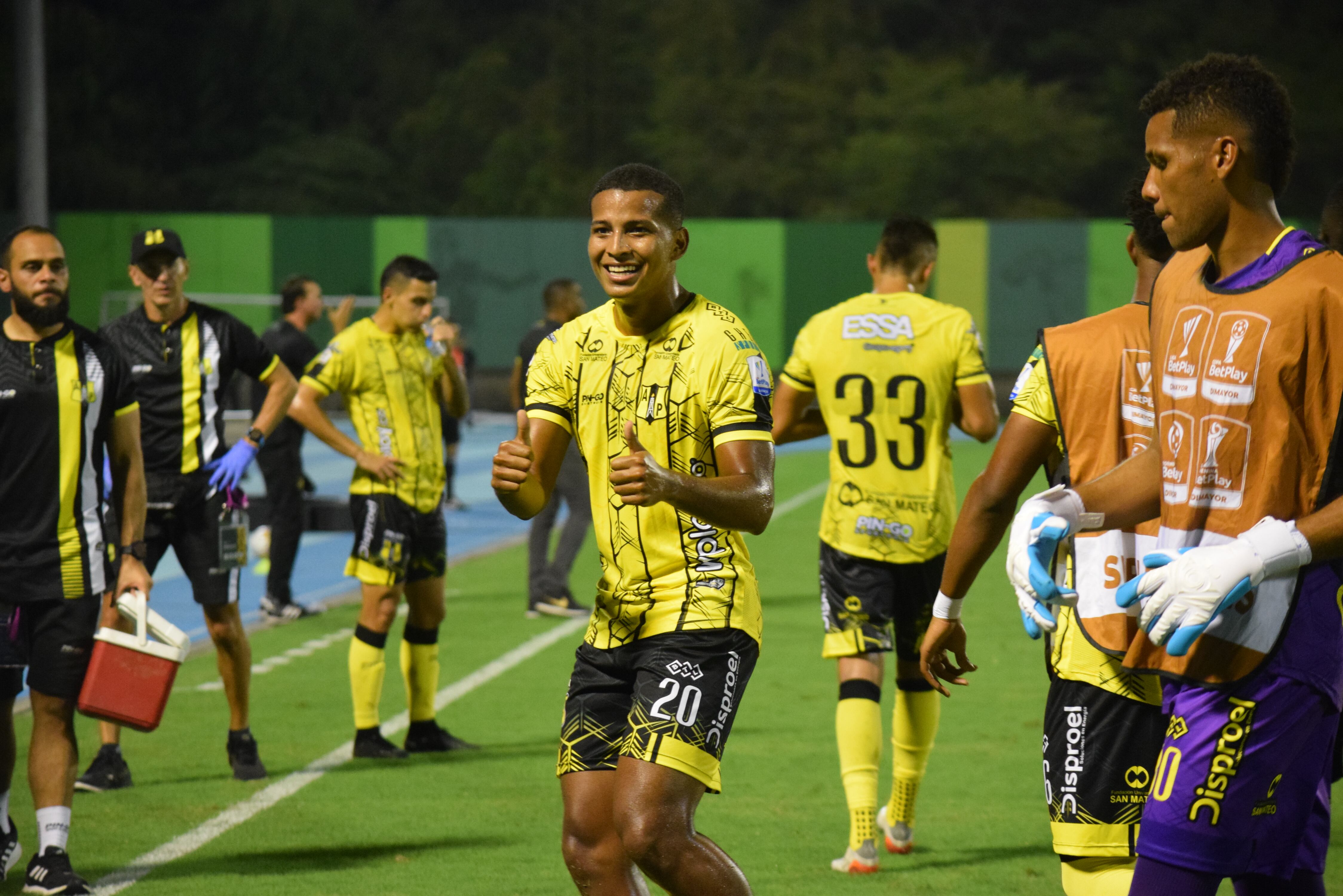 Alianza Petrolera triunfó en el Daniel Villa Zapara / Colprensa