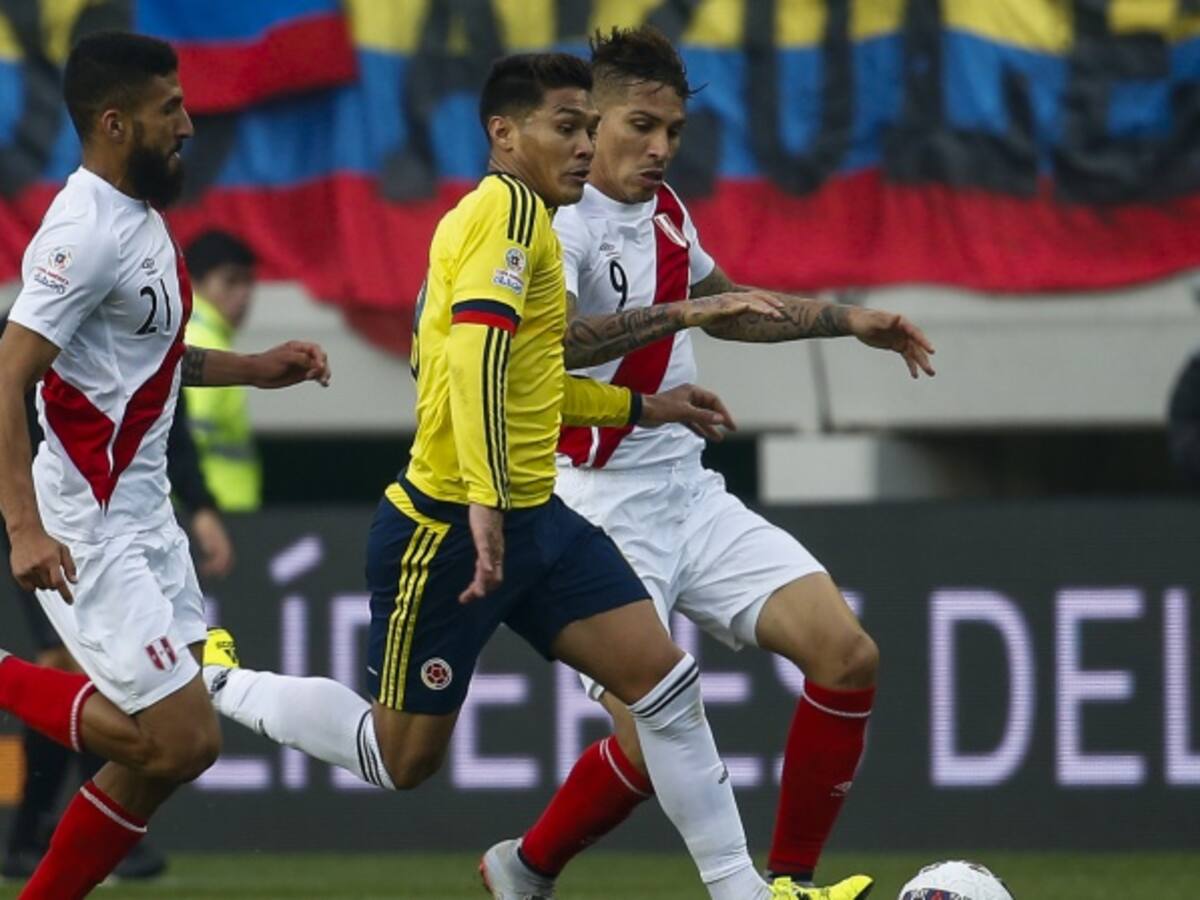 Mira el gol de cabeza de Teo Gutiérrez a los peruanos en el Metropolitano