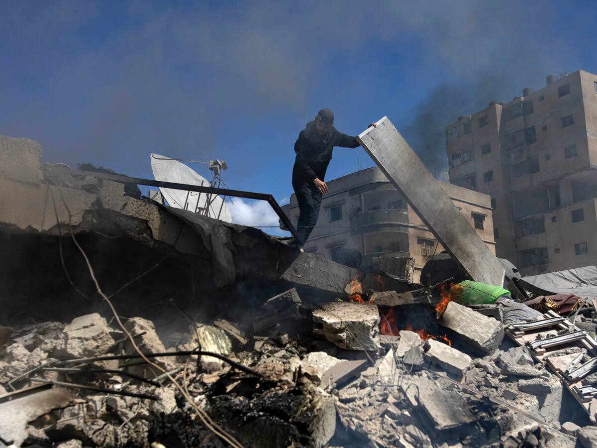 Gaza: bombardeo israelí deja dos trabajadores de la ONU muertos