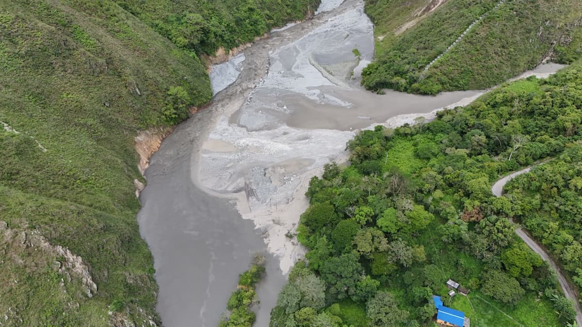 Autoridades desmienten evacuación masiva en Quetame por represamiento de agua
