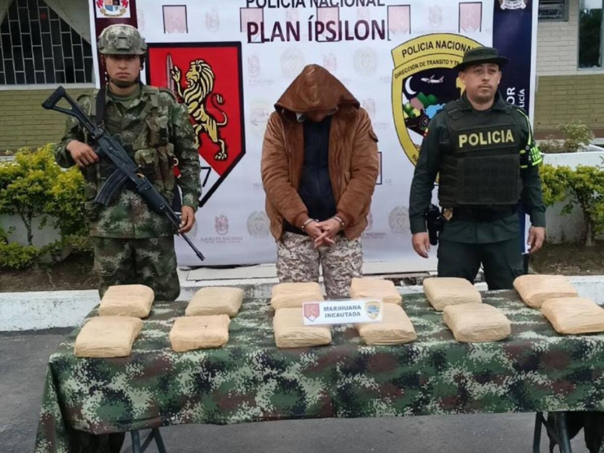Incautan 136 kilos de estupefacientes en carreteras del Huila