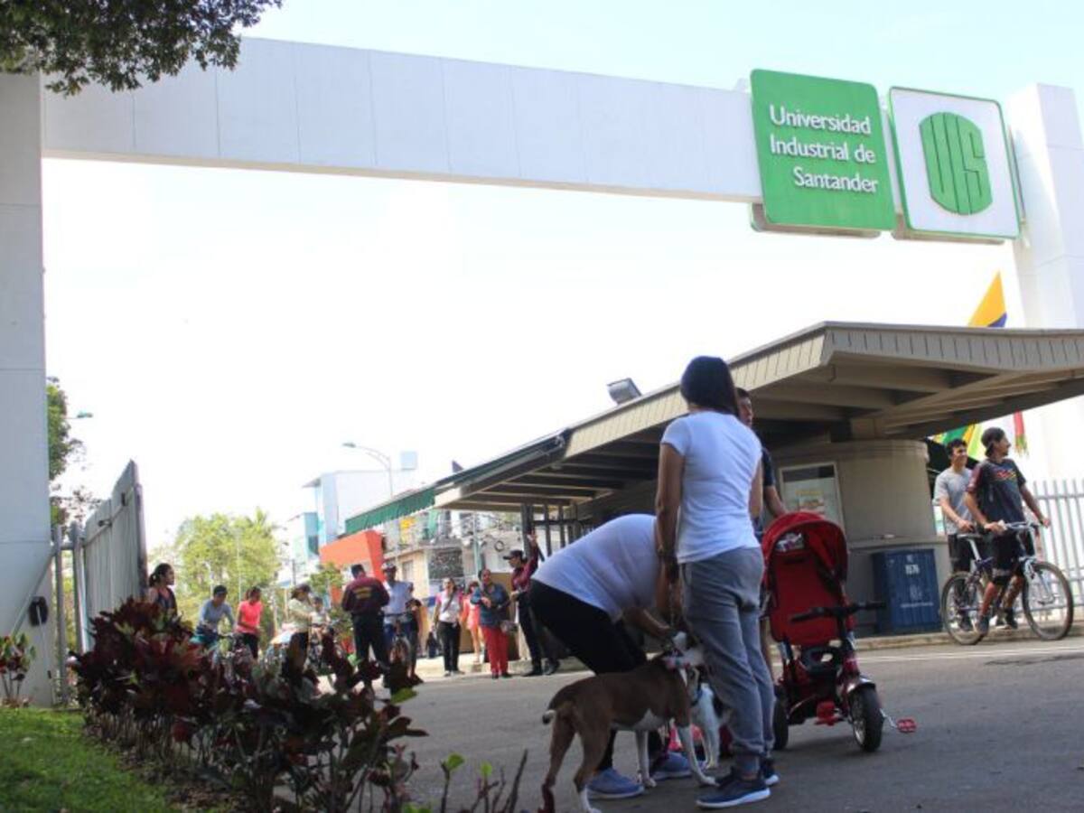 Se inicia la carrera por la rectoría de la Uis