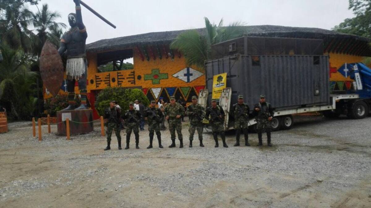 En la mañana de este miércoles se realizó la ubicación del guacal del nuevo inquilino de la Hacienda Nápoles en el ingreso a su hábitat.