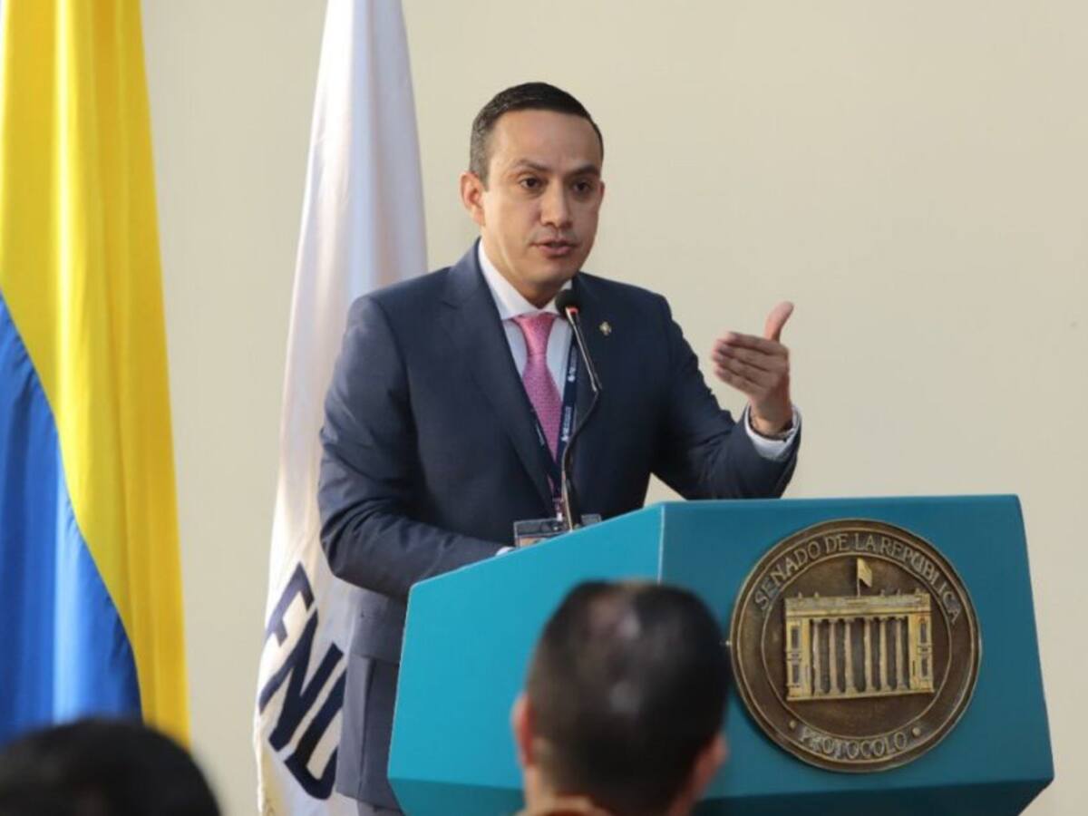 Gobernador pide a alcaldes "amarrarse los pantalones" en tema de seguridad