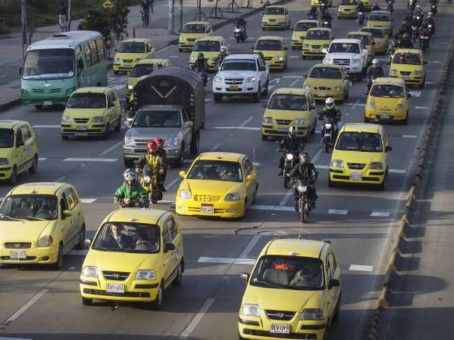En Bogotá se han recibido este año casi 2.000 quejas de usuarios contra taxistas