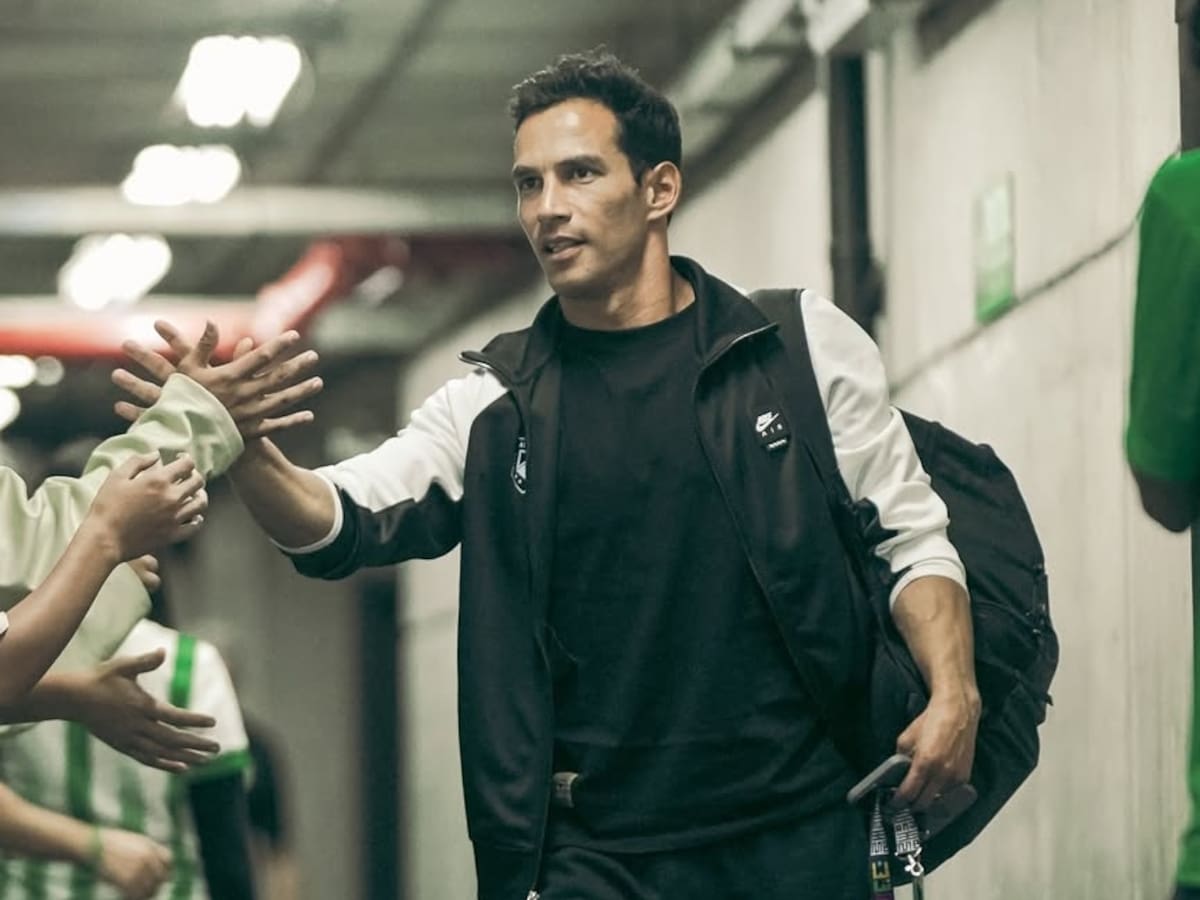 Diego Arias explica la rotación en Nacional y da claro mensaje sobre el debut del ‘Chicho’ Arango