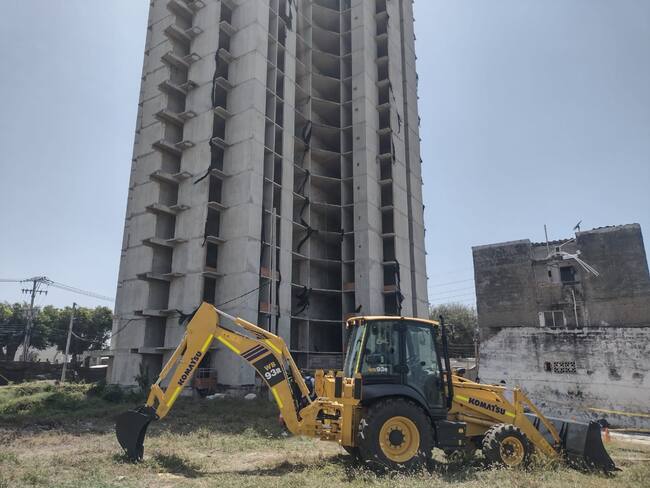 Este esperpento de construcción pasará a la historia: Dumek sobre demolición de Aquarela