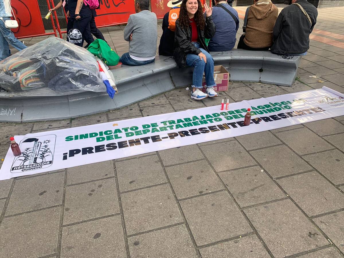 Protestas en Bogotá por exigencias en implementación del Acuerdo de Paz generan bloqueos