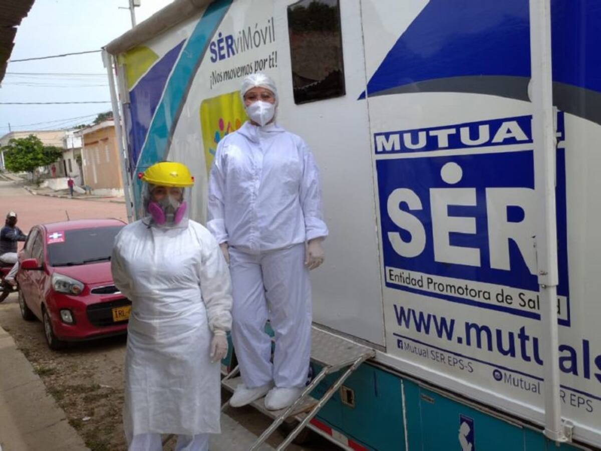 Mutual SER EPS recorre Colombia tomando muestras de COVID-19