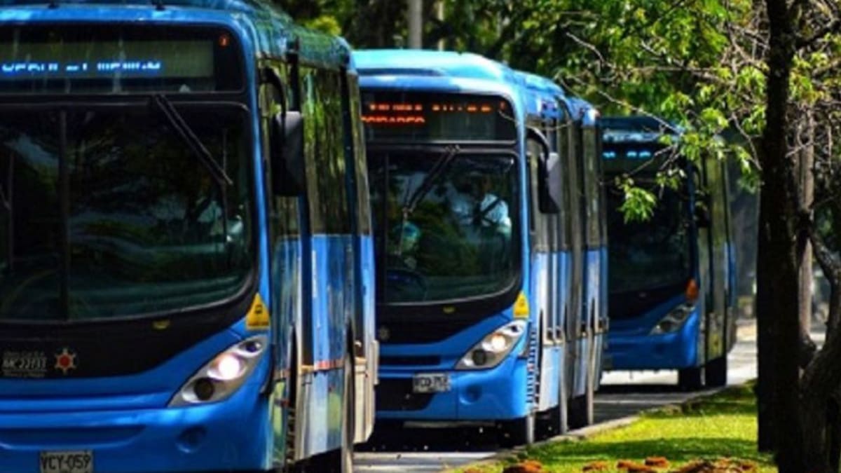 Mío reactiva rutas A70, A76 y las rutas A05 en la Portada y la P14A
