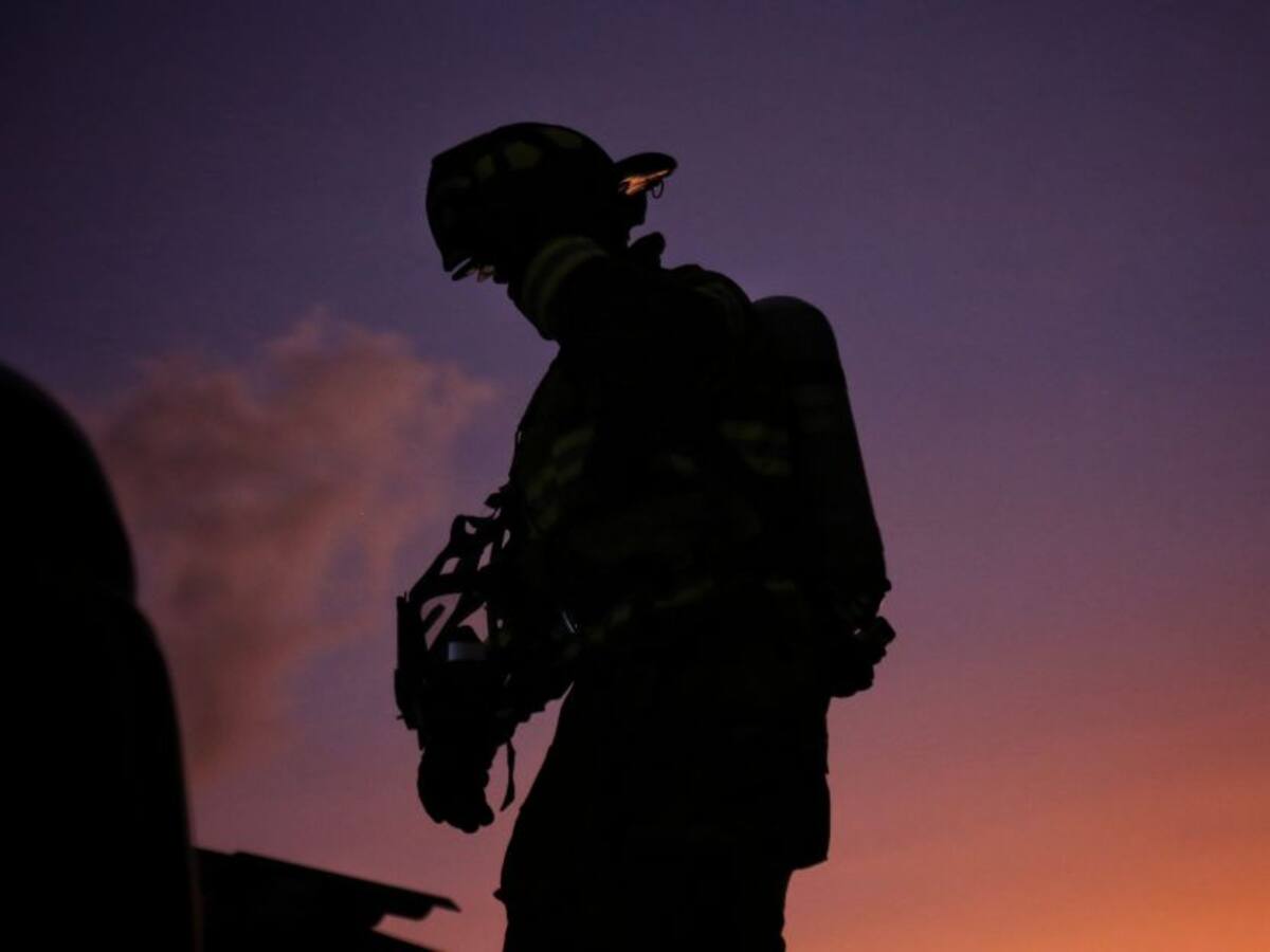 Así fue el rescate de 3 personas que cayeron 200 mts en el cerro de La Cruz