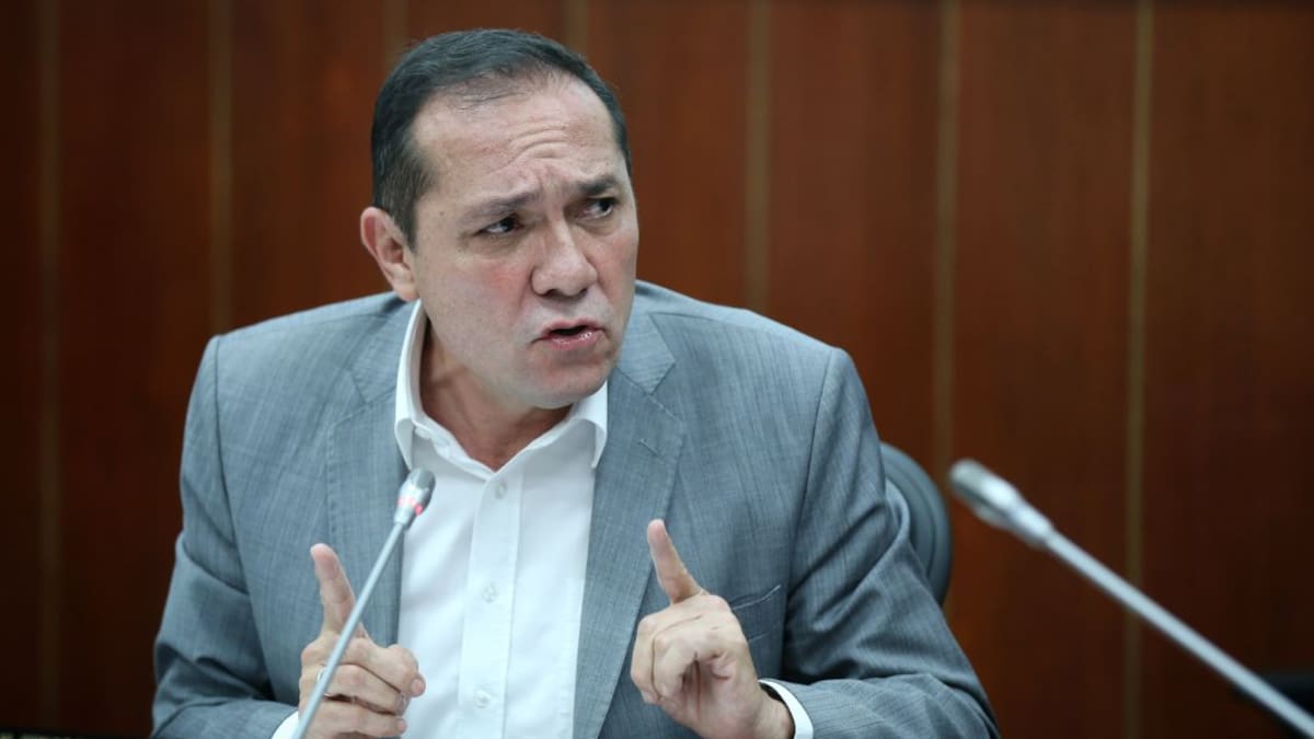 El designado ministro de Trabajo, Antonio Sanguino está ad portas de ser acusado por presunta corrupción