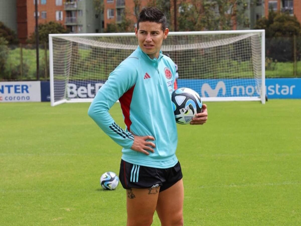 James Rodríguez se entrenó en Bogotá mientras continúa buscando equipo