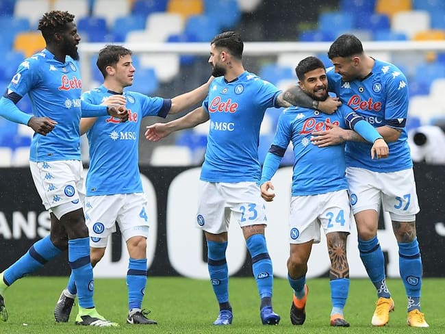 Napoli ganó 6-0 a la Fiorentina con la titularidad de David Ospina.