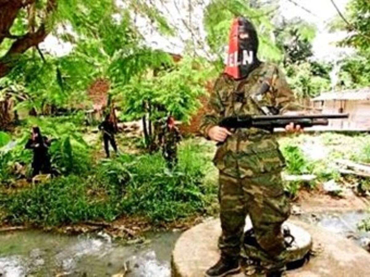 Tres extranjeros y dos colombianos fueron secuestrados por el ELN en el sur de Bolívar
