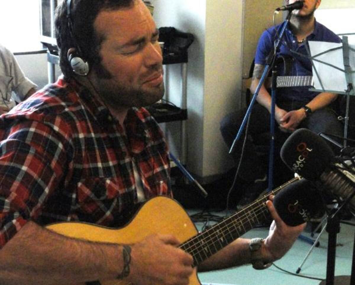 Santiago Cruz. Invitado a La Ventana