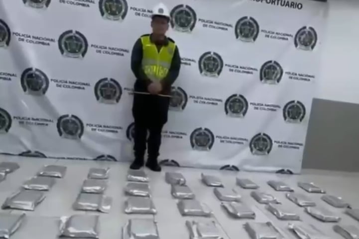 La Policía incautó 45 kilos de cocaína ocultos en un contenedor con destino a Francia. Foto: Policía Nacional